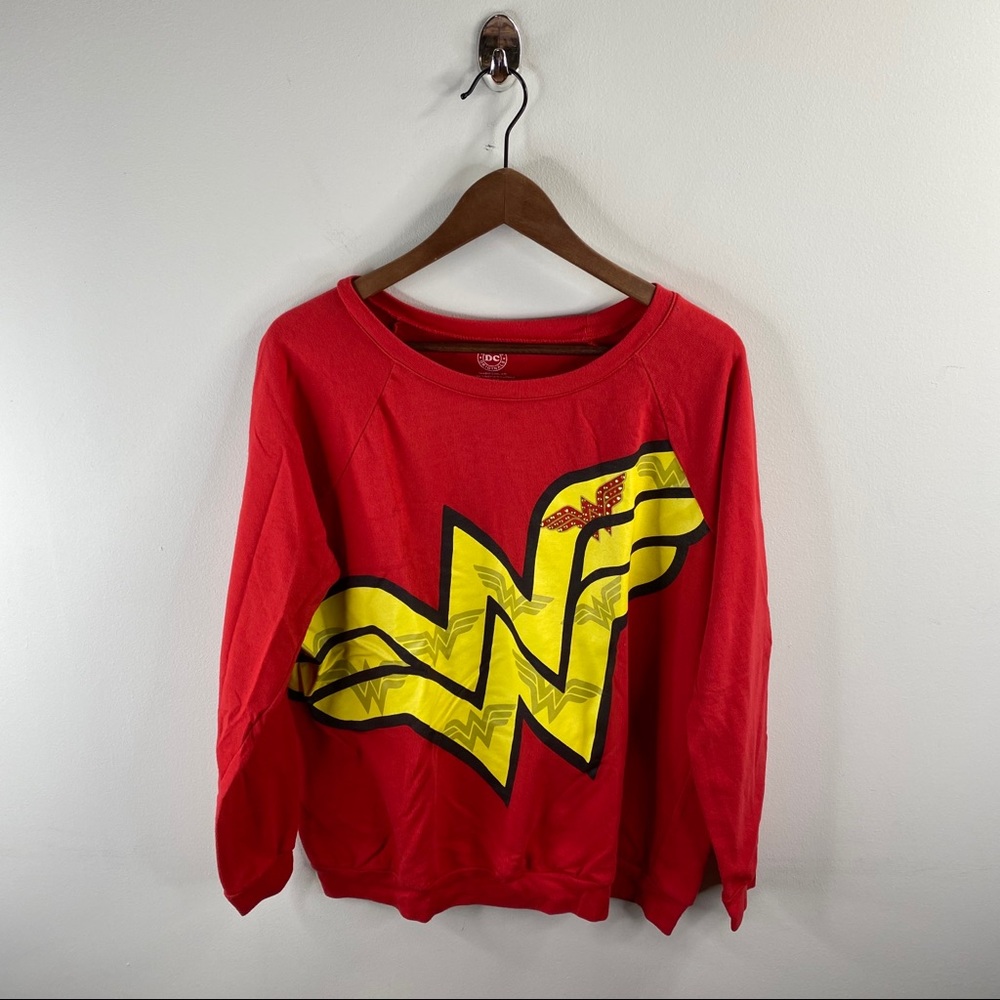 DC Comics Wonder Woman Long Sleeve Top Size XL